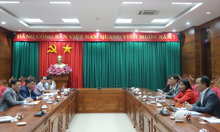 UBND tỉnh làm việc với Công ty TNHH Vitad tại Việt Nam